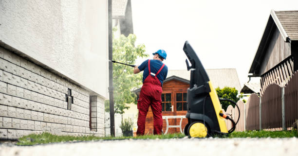Best Animal Enclosure Cleaning  in La Paloma, TX